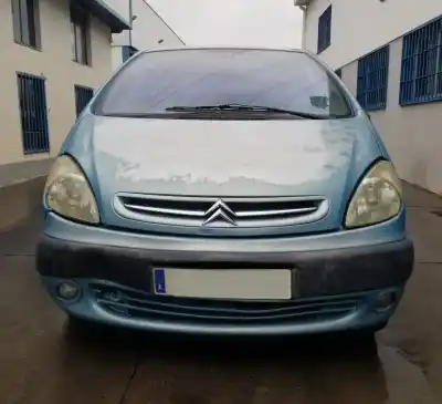 Veículo de Sucata CITROEN XSARA PICASSO  do ano 2000 alimentado RHY