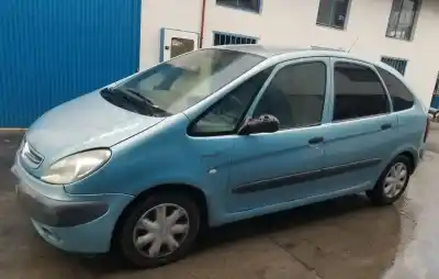 Veículo de Sucata citroen xsara picasso 1.6 hdi 90 exclusive do ano 2000 alimentado rhy