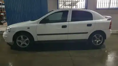 Veículo de Sucata opel astra g berlina club do ano 2000 alimentado y17dt