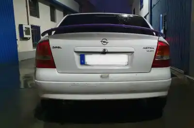 Veículo de Sucata opel astra g berlina club do ano 2000 alimentado y17dt