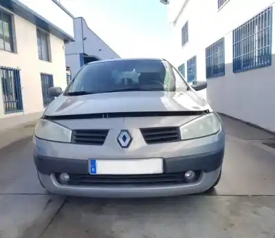 Veículo de Sucata RENAULT MEGANE II BERLINA 5P  do ano 2005 alimentado K4M760