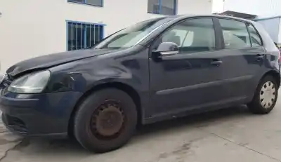 Veículo de Sucata volkswagen golf v berlina (1k1) highline do ano 2004 alimentado bkc