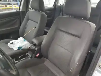 Veículo de Sucata volkswagen passat berlina (3b3) advance do ano 2004 alimentado awx