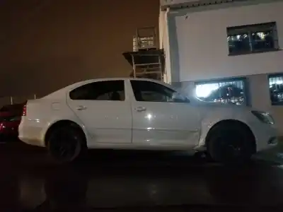 Sloopvoertuig skoda octavia berlina (1z3) collection van het jaar 2011 aangedreven chga