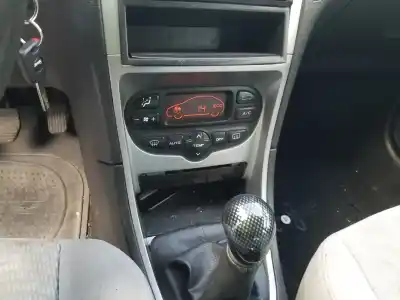 Veículo de Sucata peugeot 307 break / sw (s1) break xr do ano 2004 alimentado rhy