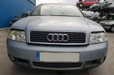 Vehicul casat AUDI A4 BERLINA (8E)  al anului 2005 alimentat AWX