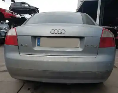 Vehicul casat audi a4 berlina (8e) 1.9 tdi (96kw) al anului 2005 alimentat awx