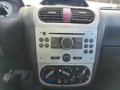 Veículo de Sucata opel corsa c blue line do ano 2005 alimentado z13dt