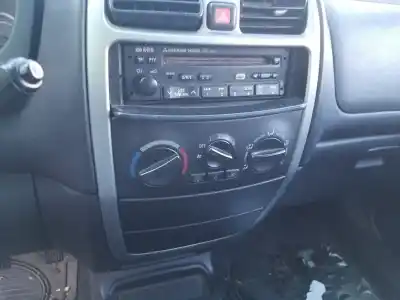 Veículo de Sucata mitsubishi space star (dg0) 1900 di-d avance do ano 2005 alimentado f9q2