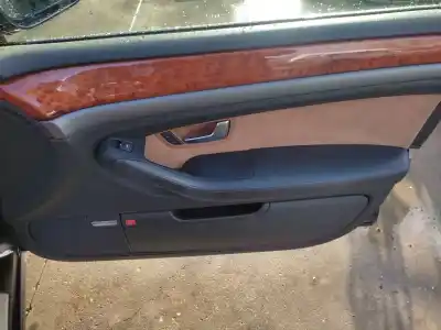 Здавання транспортного засобу audi a8 (4e2) 4.2 quattro року 2003 потужний bfm