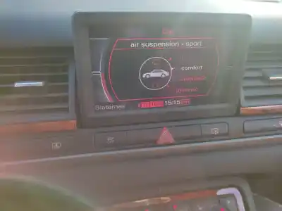 Здавання транспортного засобу audi a8 (4e2) 4.2 quattro року 2003 потужний bfm