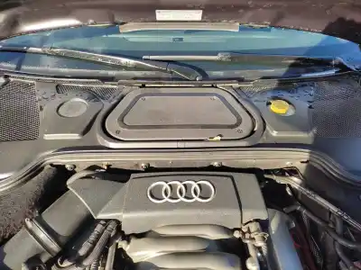 Здавання транспортного засобу audi a8 (4e2) 4.2 quattro року 2003 потужний bfm