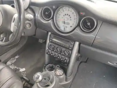 Scrapping Vehicle mini                                               mini (r50,r53)                                                                                                                                                                                                                                             cooper                                                                                                                                                                                                                                                     of the year 2005 powered w10b16a
