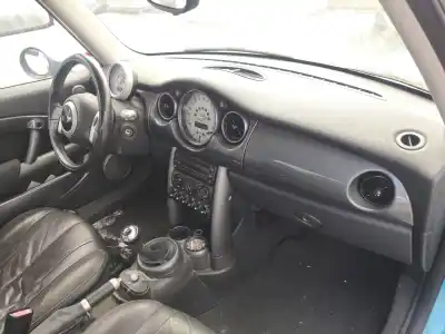 Scrapping Vehicle mini                                               mini (r50,r53)                                                                                                                                                                                                                                             cooper                                                                                                                                                                                                                                                     of the year 2005 powered w10b16a