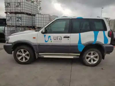 Scrapping Vehicle nissan terrano/terrano.ii (r20) se of the year 2004 powered td27ti