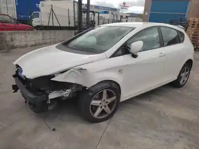 Scrapping Vehicle SEAT LEON (1P1) Comfort Limited of the year 2010 powered CAXC Scrapping Vehicle SEAT LEON (1P1) Comfort Limited of the year 2010 powered CAXC