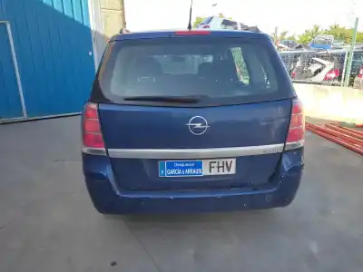 Véhicule à la ferraille opel zafira b essentia de l'année 2006 alimenté z19dt