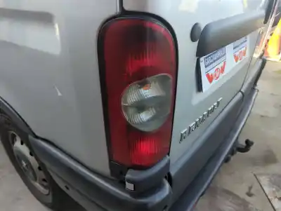 Veículo de Sucata renault master ii phase 2 bus bus 16 - plazas l3h2 techo elevado do ano 2004 alimentado g9ua754