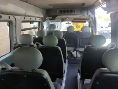 Veículo de Sucata renault master ii phase 2 bus bus 16 - plazas l3h2 techo elevado do ano 2004 alimentado g9ua754