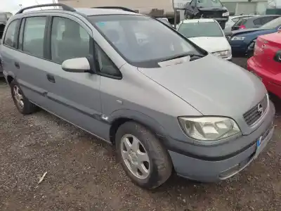Veicolo di demolizione OPEL ZAFIRA A Elegance dell'anno 2001 alimentato Z18XE