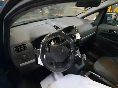 Veículo de Sucata opel zafira b 1.7 16v cdti do ano 2010 alimentado z17dtr