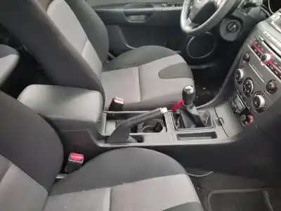 Veículo de Sucata mazda 3 berlina (bk) 1.6 cd diesel cat do ano 2008 alimentado y6