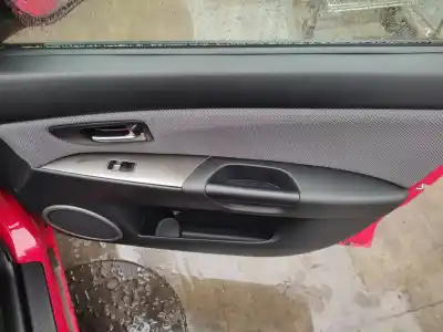 Veículo de Sucata mazda 3 berlina (bk) 1.6 cd diesel cat do ano 2008 alimentado y6