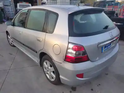 Sloopvoertuig honda                                              civic berlina 3 (ep1/2)                                                                                                                                                                                                                                    1.6i sport                                                                                                                                                                                                                                                 van het jaar 2004 aangedreven d16v1