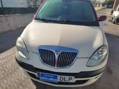 Veicolo di demolizione lancia ypsilon (101) 1.3 16v multijet argento dell'anno 2004 alimentato 188a9000