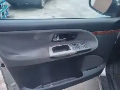 Vehicul casat ford galaxy (vy) ambiente al anului 2005 alimentat auy