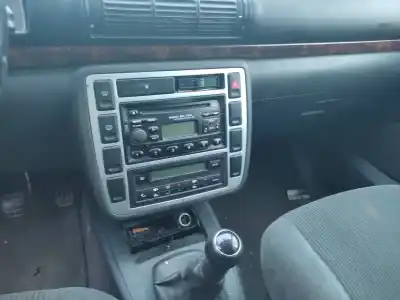 Vehicul casat ford galaxy (vy) ambiente al anului 2005 alimentat auy