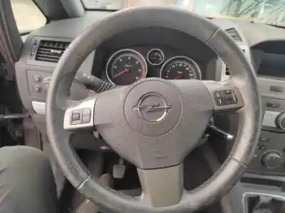 Scrapping Vehicle opel zafira b cosmo of the year 2007 powered z19dt