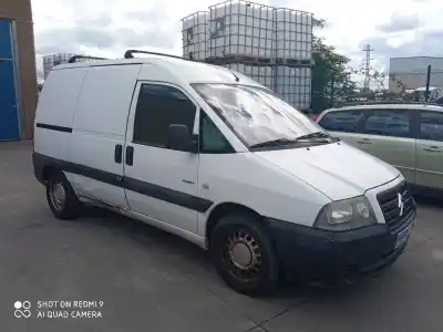 Vehicul casat citroen jumpy 2.0 hdi al anului 2004 alimentat rhzdw10ated