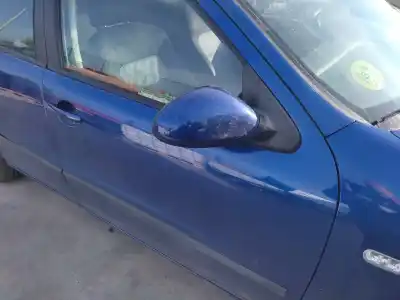 Véhicule à la ferraille seat leon (1m1) signo de l'année 2003 alimenté bcb