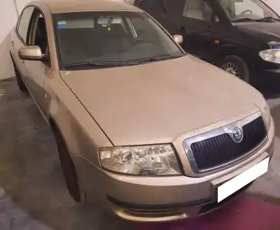 Sloopvoertuig skoda superb i (3u4) 1.9 tdi van het jaar 2004 aangedreven awx