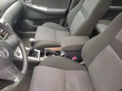 Scrapping Vehicle toyota corolla (e12) 2.0 d-4d sol berlina of the year 2006 powered 1cdftv