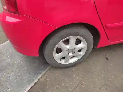 Scrapping Vehicle toyota corolla (e12) 2.0 d-4d sol berlina of the year 2006 powered 1cdftv