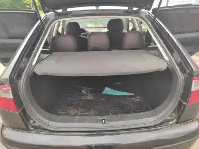 Veículo de Sucata seat leon (1m1) signo do ano 2002 alimentado asv