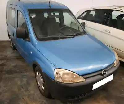 Veicolo di demolizione OPEL COMBO Familiar dell'anno 2003 alimentato Y17DT