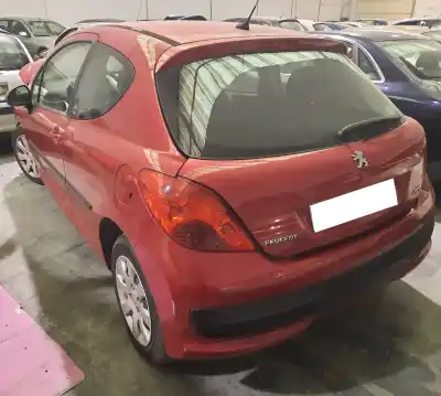 Sloopvoertuig peugeot 207 sport van het jaar 2006 aangedreven kfuet3j4