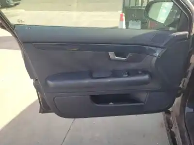 Veículo de Sucata audi a4 berlina (8e) 2.0 20v cat (alt) do ano 2002 alimentado alt