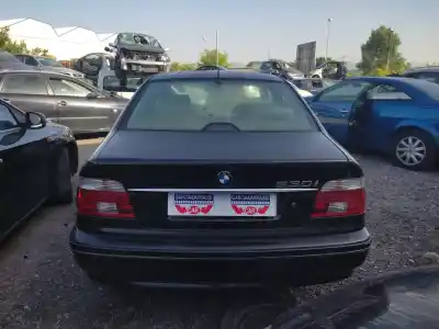Veículo de Sucata bmw serie 5 berlina (e39) 3.0 530i do ano 2000 alimentado m54b30