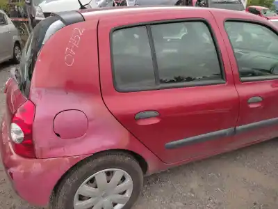 Утилизация автомобиля renault clio ii fase ii (b/cb0) 1.2 16v года 2007 питание d4f722