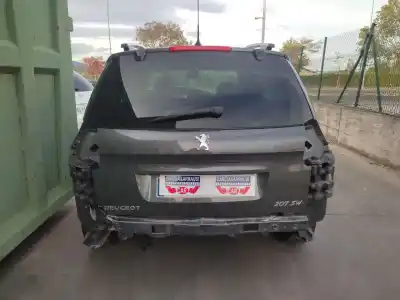 Veículo de Sucata peugeot 207 xs do ano 2009 alimentado 9hz