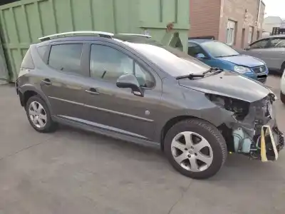 Veículo de Sucata peugeot 207 xs do ano 2009 alimentado 9hz
