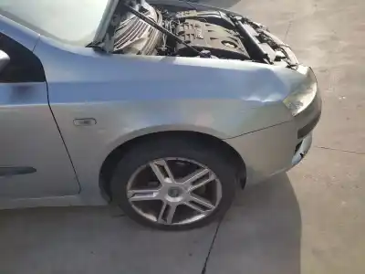 Veicolo di demolizione fiat stilo (192) 1.9 jtd cat dell'anno 2004 alimentato 192a1000