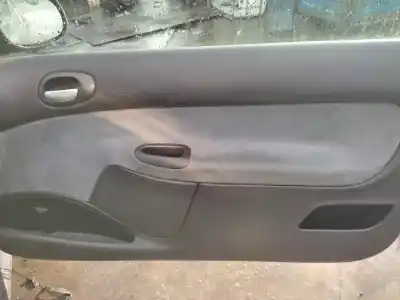 Veículo de Sucata peugeot 206 berlina gti do ano 2002 alimentado rfn