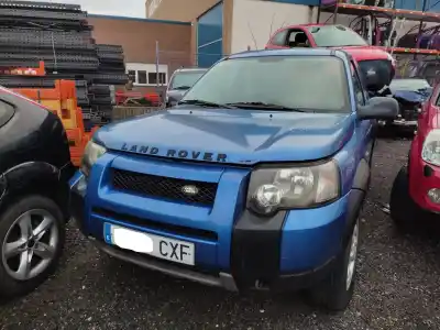 Veicolo di demolizione LAND ROVER FREELANDER Sport dell'anno 2004 alimentato 204D3