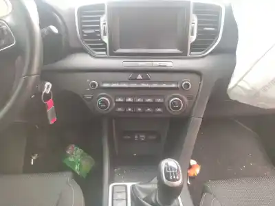 Verschrottungsfahrzeug kia                                                sportage iv (ql, qle)                                                                                                                                                                                                                                      1.6 gdi                                                                                                                                                                                                                                                    des jahres 2018 angetrieben g4fd