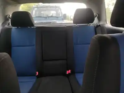 Verschrottungsfahrzeug volkswagen golf iv berlina (1j1) básico des jahres 2001 angetrieben asv